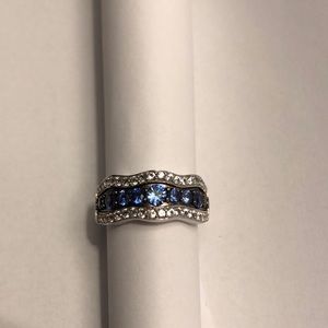 Suzy Levian 3.00ct Sapphire & Silver Ring